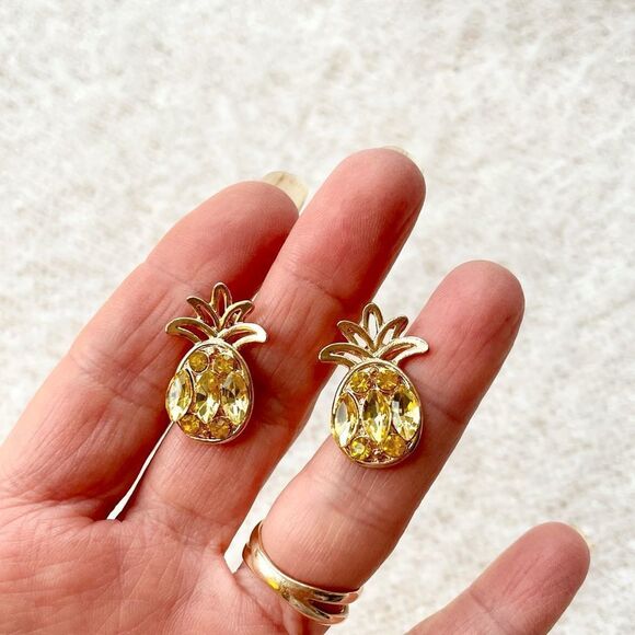 Sparkly Glass Rhinestone Pineapple Earrings, Goldtone Setting, Post Styl… - Picture 3 of 5